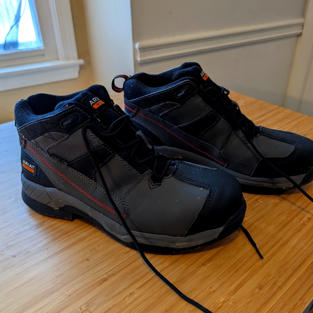 Men's Boots